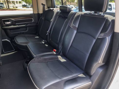 Used 2023 RAM 2500 Laramie AWD/4WD image 28
