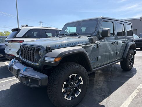 Certified 2025 Jeep Wrangler Unlimited Rubicon 4xe AWD/4WD image 3