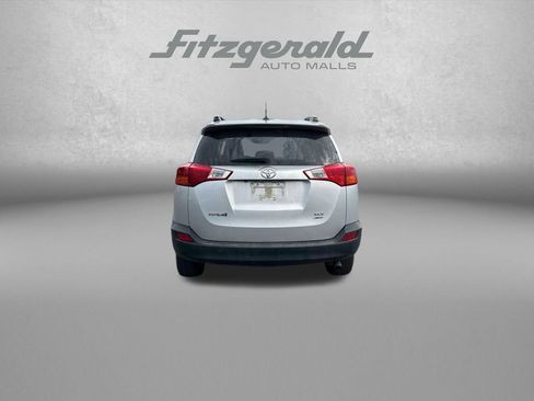 Used 2014 Toyota RAV4 XLE AWD/4WD image 7