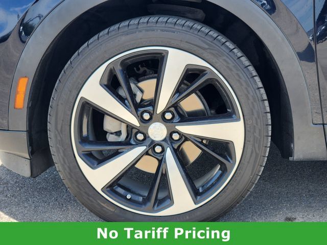 Used 2021 Buick Envision Essence w/ Technology Package I FWD image 8
