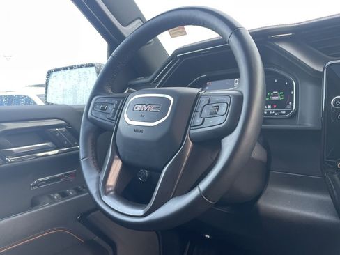 Used 2024 GMC Sierra 1500 AT4 w/ Technology Package image 28