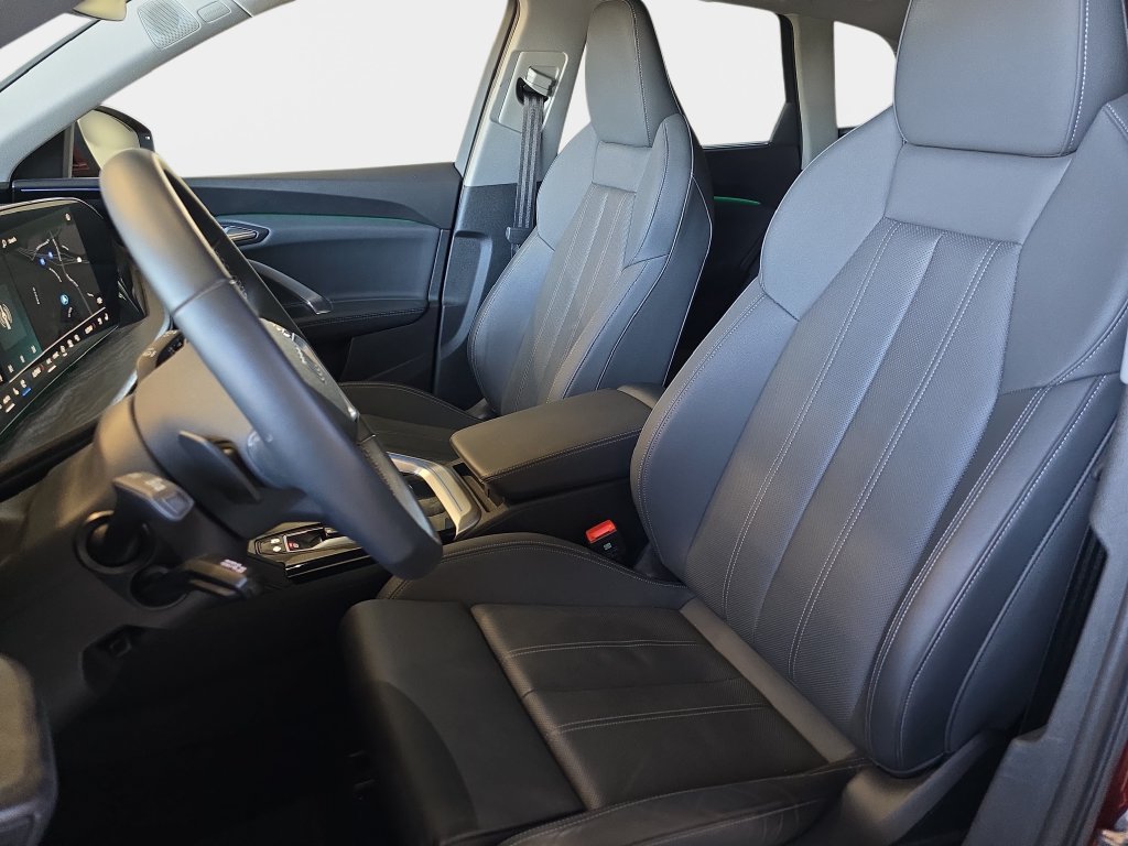 Used 2025 Audi Q5 Premium Plus w/ Premium Plus AWD/4WD image 16