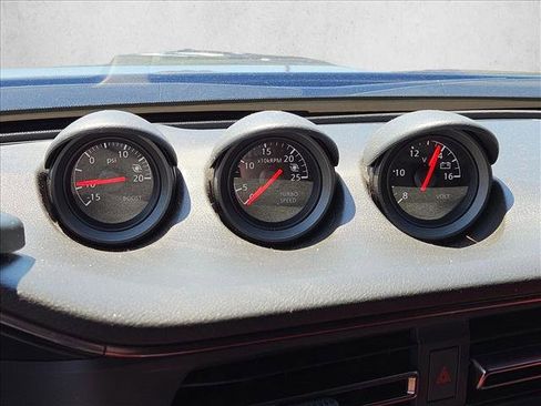 Used 2025 Nissan Z Performance w/ Floor Mat Package RWD image 13