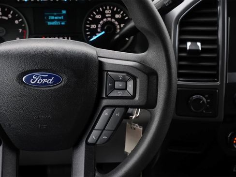 Used 2020 Ford F150 XLT image 10