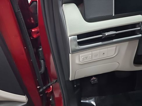 Used 2025 Hyundai Tucson SEL image 11