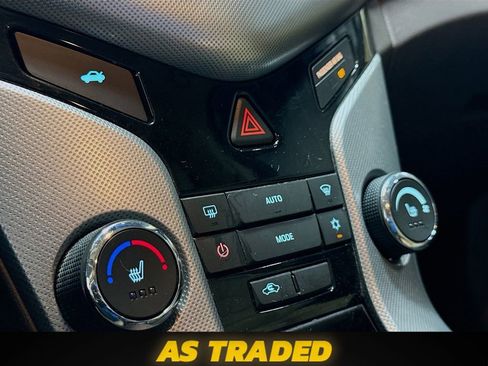 Used 2015 Chevrolet Cruze LTZ w/ Sun, Sound and Sport Package FWD image 17