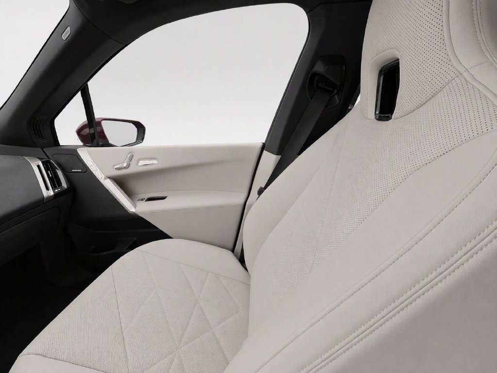 Certified 2024 BMW iX xDrive50 w/ Premium Package AWD/4WD image 29