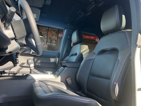 New 2025 Ford Bronco Outer Banks image 16