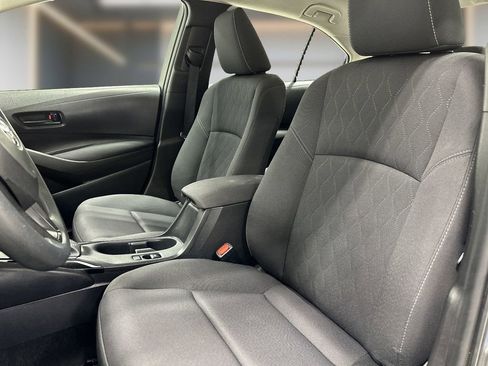 Used 2024 Toyota Corolla LE FWD image 7