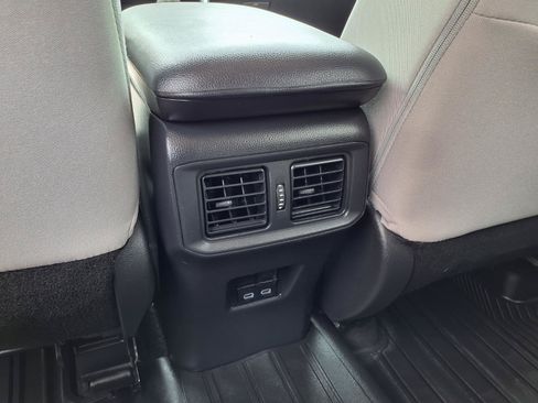 Used 2024 Toyota RAV4 XLE AWD/4WD image 14