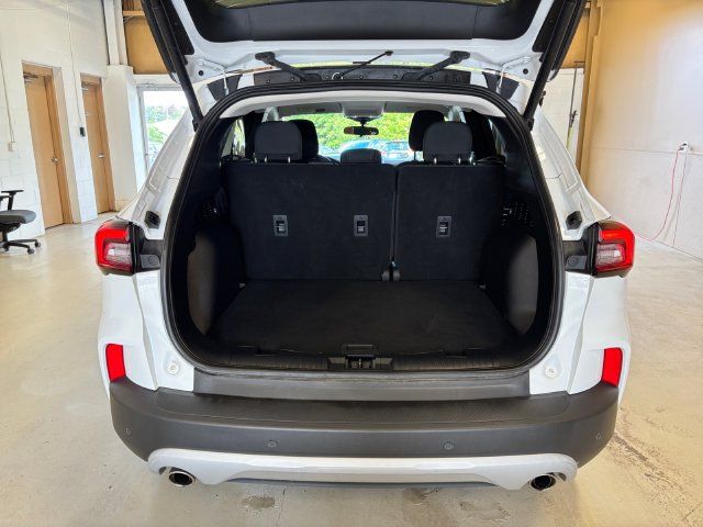 Used 2024 Ford Escape Active w/ Tech Pack #1 AWD/4WD image 22