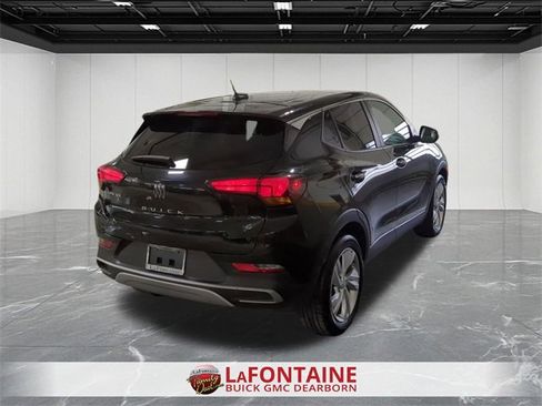 Certified 2024 Buick Encore GX Preferred w/ Comfort Package image 8