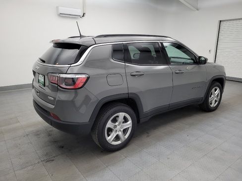 Used 2024 Jeep Compass Latitude image 10