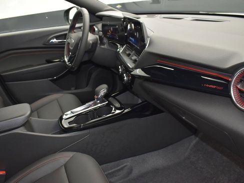 New 2026 Chevrolet Trax RS w/ Driver Confidence Package image 23