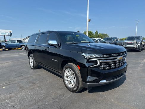 Certified 2022 Chevrolet Suburban Premier AWD/4WD image 7