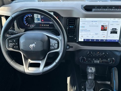 Used 2022 Ford Bronco Wildtrak AWD/4WD image 14