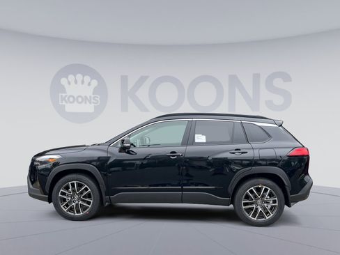 New 2026 Toyota Corolla Cross XLE image 2