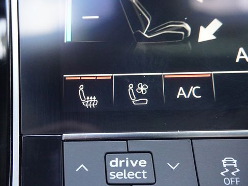 Used 2022 Audi Q7 2.0T Premium Plus image 56