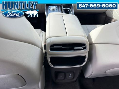 Used 2023 Genesis GV80 2.5T w/ Advanced Package AWD/4WD image 18