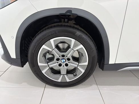 Used 2025 BMW X1 xDrive28i w/ Premium Package image 46