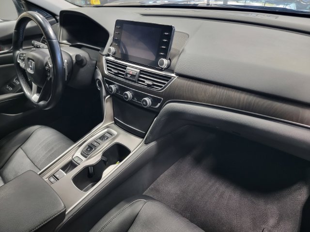 Used 2020 Honda Accord EX-L image 17