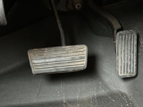 Used 2001 Chevrolet Silverado 2500 LT image 39