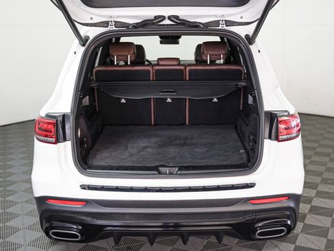 Certified 2023 Mercedes-Benz GLB 250 4MATIC image 8