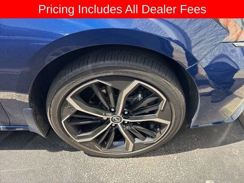 Certified 2024 Nissan Altima 2.5 SR w/ SR Premium Package FWD image 4