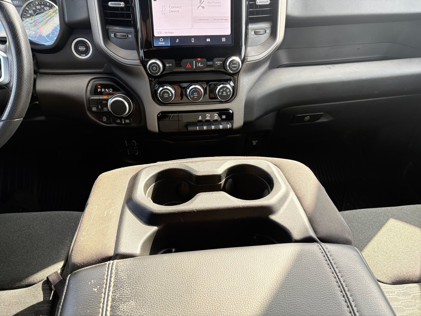 Used 2025 RAM 1500 Warlock AWD/4WD image 18