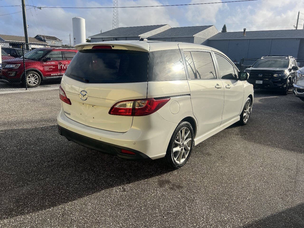Used 2013 MAZDA MAZDA5 Grand Touring FWD image 6