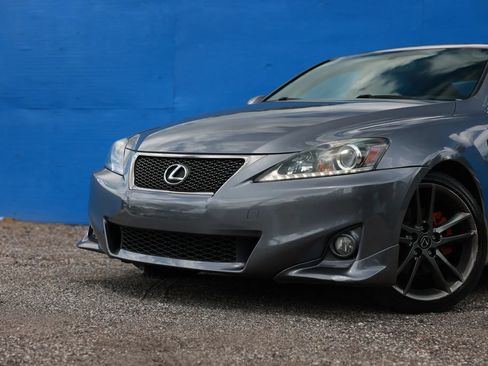 Used 2012 Lexus IS 250 w/ F-Sport Pkg w/Summer Tires RWD image 17