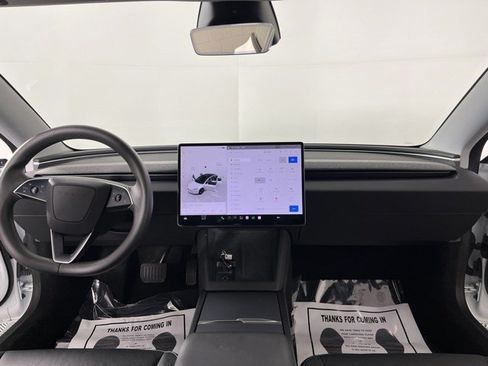 Used 2024 Tesla Model 3 Standard Range RWD image 32