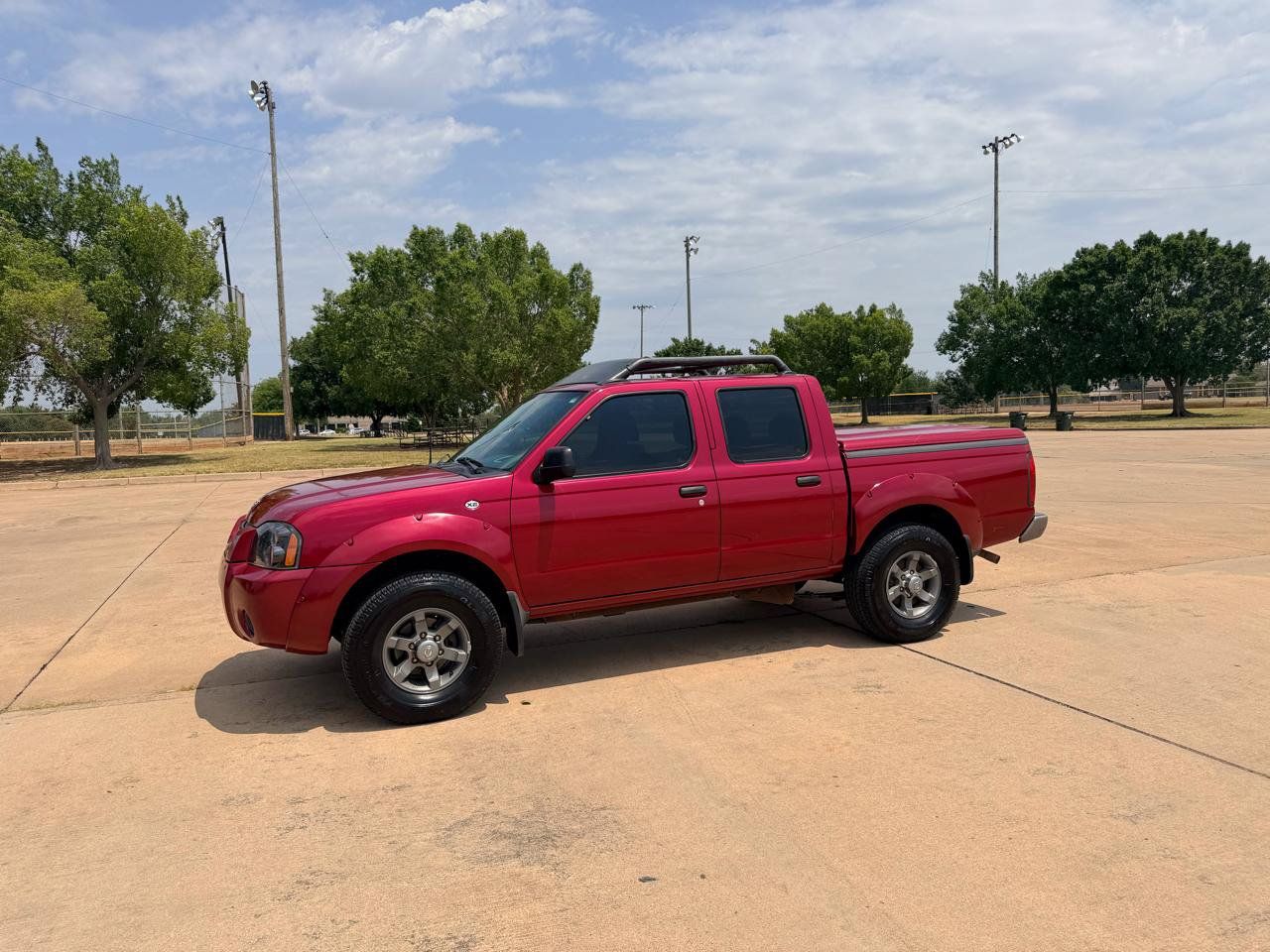 Used 2003 Nissan Frontier XE w/ XE Pwr Pkg RWD image 2