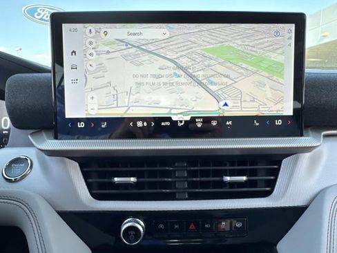 New 2026 Ford Explorer Active w/ Active Comfort Package image 24