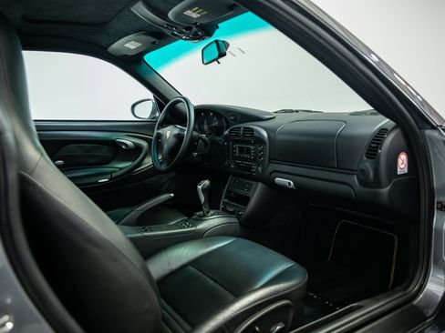 Used 2003 Porsche 911 GT3 RS image 11