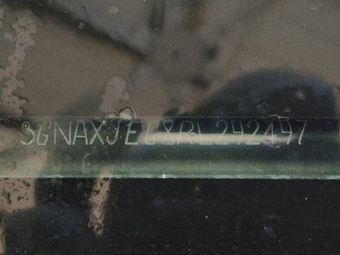 Used 2024 Chevrolet Equinox LT image 33