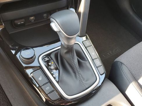 Used 2026 Kia Seltos S image 32