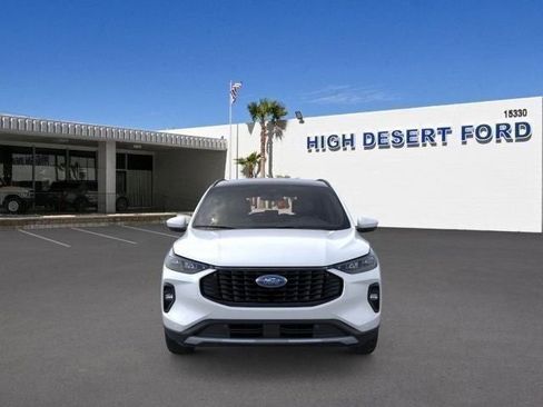New 2025 Ford Escape SE w/ PHEV Premium Package FWD image 6