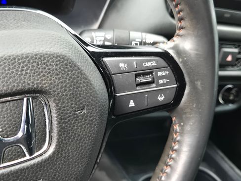 Used 2023 Honda HR-V Sport image 16