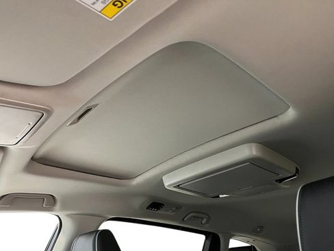 New 2026 Honda Odyssey Elite image 25