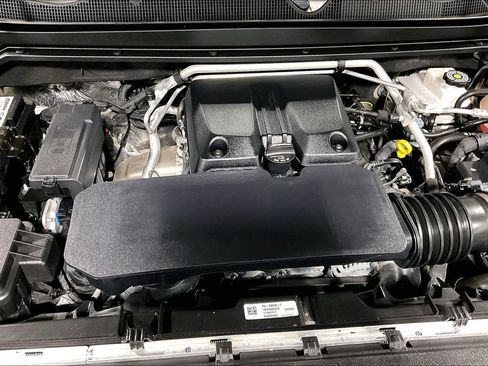 Used 2023 GMC Canyon AT4X image 40