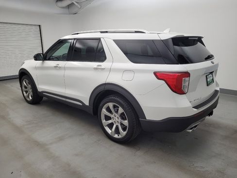 Used 2020 Ford Explorer Platinum w/ Premium Technology Package AWD/4WD image 3