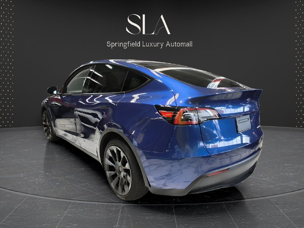 Used 2023 Tesla Model Y Long Range AWD/4WD image 5