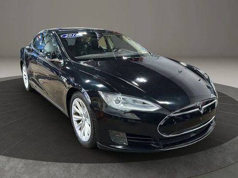 Used 2016 Tesla Model S 60 image 7