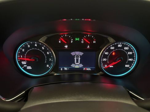 Used 2024 Chevrolet Equinox LT w/ LPO, Floor Liner Package FWD image 23