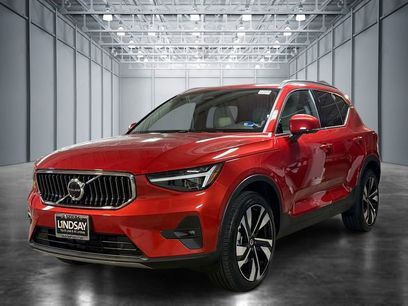 Certified 2024 Volvo XC40 B5 Ultimate w/ Protection Package Premier