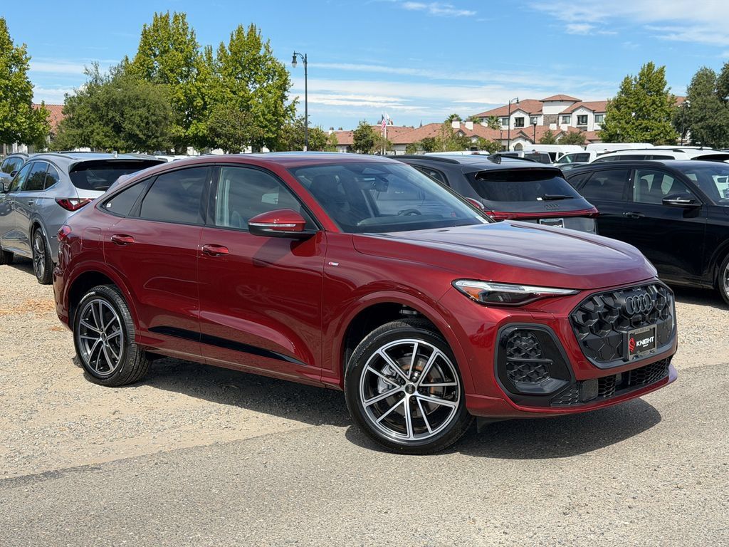 New 2026 Audi Q5 Premium Plus AWD/4WD image 3