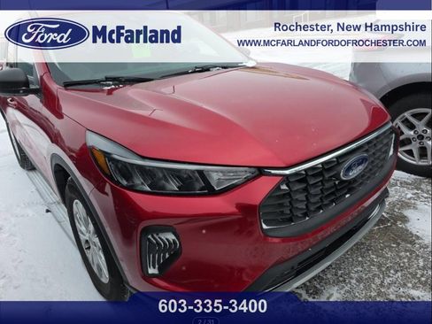 Used 2023 Ford Escape Active image 1