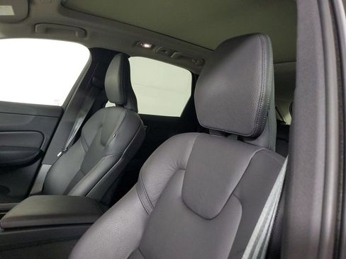 Used 2023 Volvo XC60 B5 Plus w/ Climate Package image 25