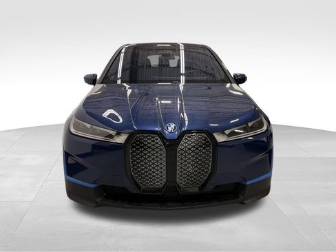 Used 2024 BMW iX xDrive50 AWD/4WD image 8